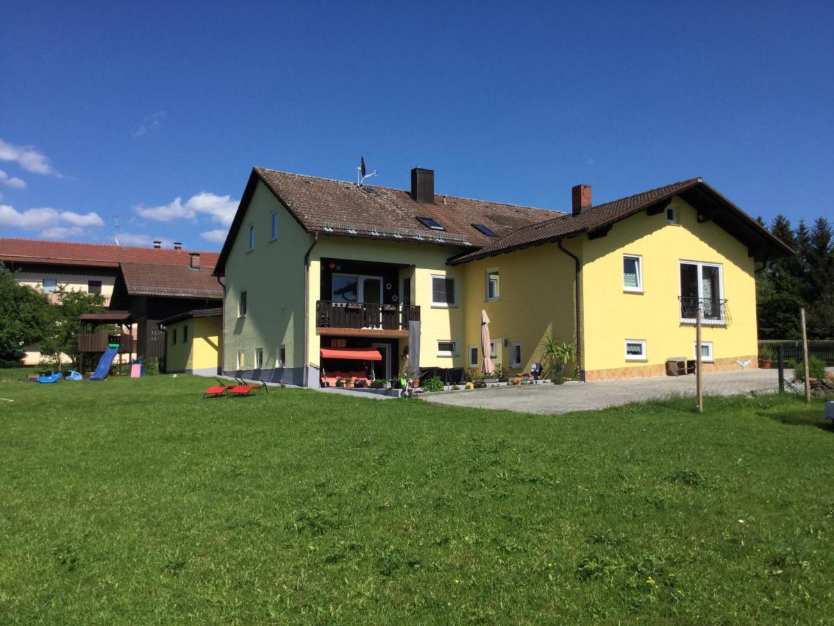 Haus Am Treffenbach Leilighet Waldmünchen Eksteriør bilde